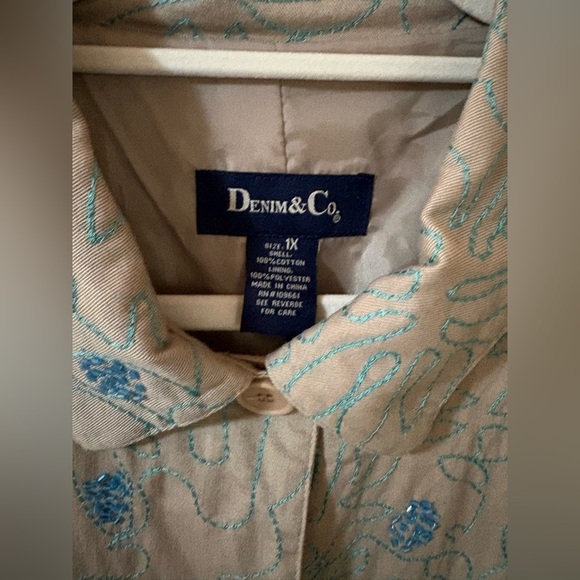 Vintage Denim&Co Tan Barn Jacket with Blue Embroidery 1X - Picture 2 of 7